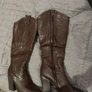 Chic Brown Leather Heeled Boots